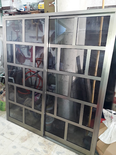 Negocio Aluminios Y Vidrios López