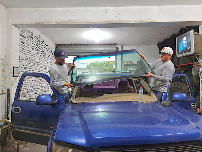 Negocio Autocristales Chuy
