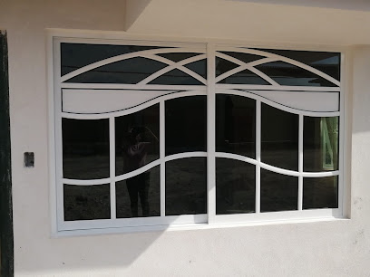 Canceleria De Aluminio Y Vidrio Soria
