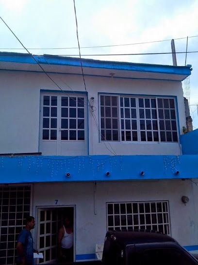 Negocio Dialuc Aluminios Y Cristales