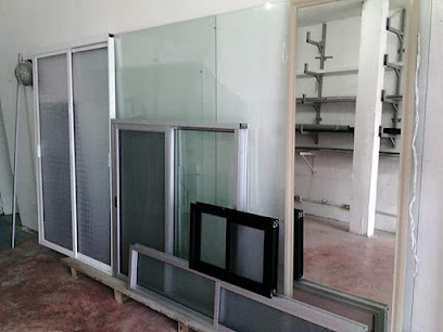 Negocio Eliglass Canceleria De Aluminio Y Vidrio