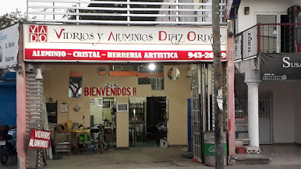 Negocio Vado Vidrios Aluminios Y Herrería