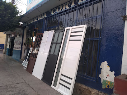 Negocio Vidriera Cortéz