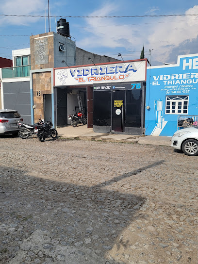 Negocio Vidriera El Triangulo