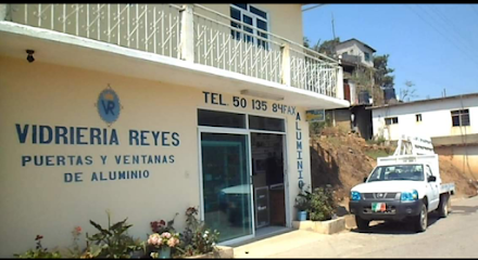 Negocio Vidriería Reyes