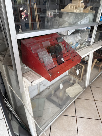 Negocio Vidriería San Pedrito