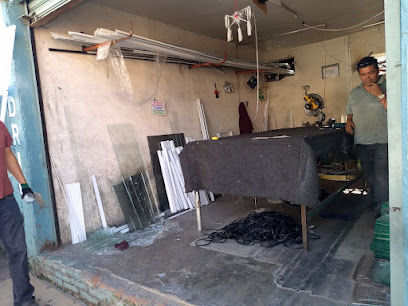 Vidriería Y Aluminio