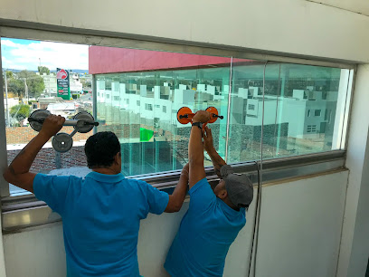 Negocio Vidrios Y Acabados El Cristal