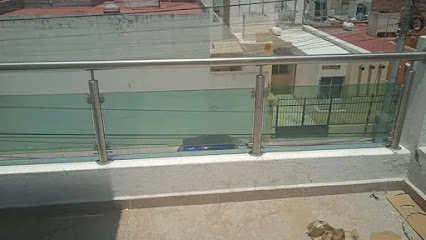 Vidrios Y Aluminio Garita