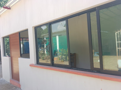 Negocio Vidrios Y Aluminios Fénix
