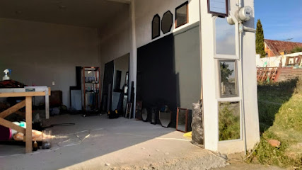 Vidrios Y Aluminios González