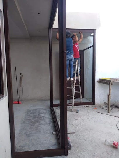 Vidrios Y Aluminios Vialumi