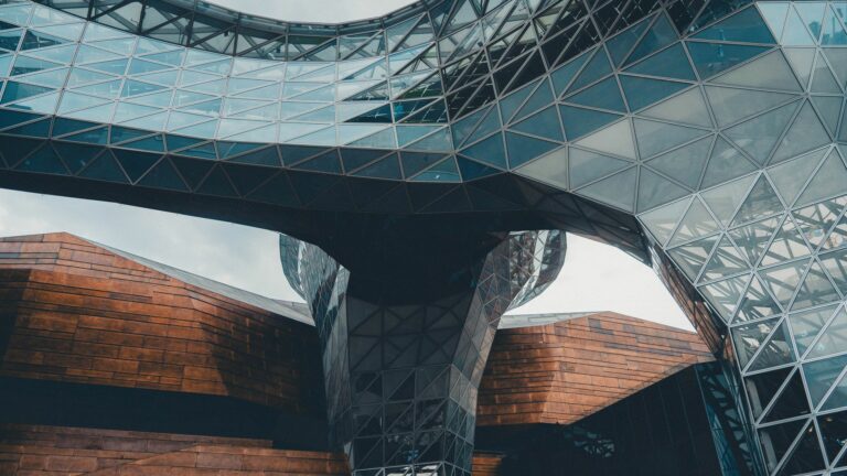 El vidrio en la arquitectura moderna: diseño, beneficios y aplicaciones