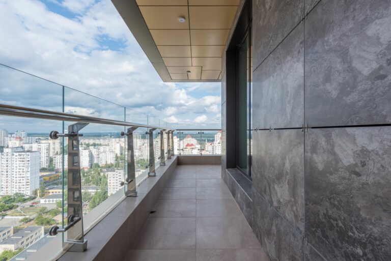¿Qué vidrio elegir para una terraza? Guía completa para tomar la mejor decisión